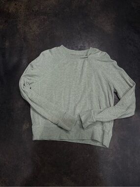 Lululemon Light Sage Green Lightweight Pullover Sweatshirt